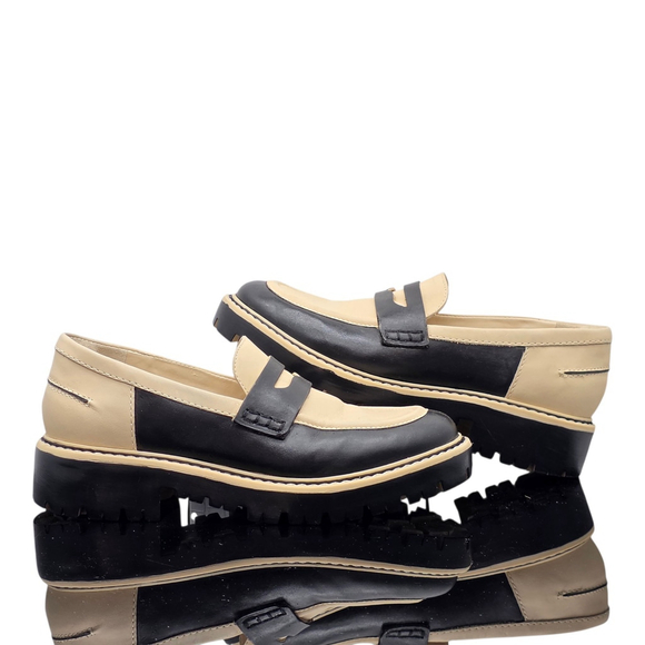 Schutz Christie Lug Sole Loafers Women’s 6B Black & Cream Leather Made in Brazil - Picture 6 of 9